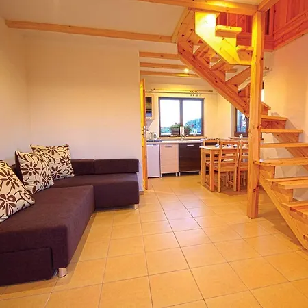 Holiday home Dwupozimowe Mielenko